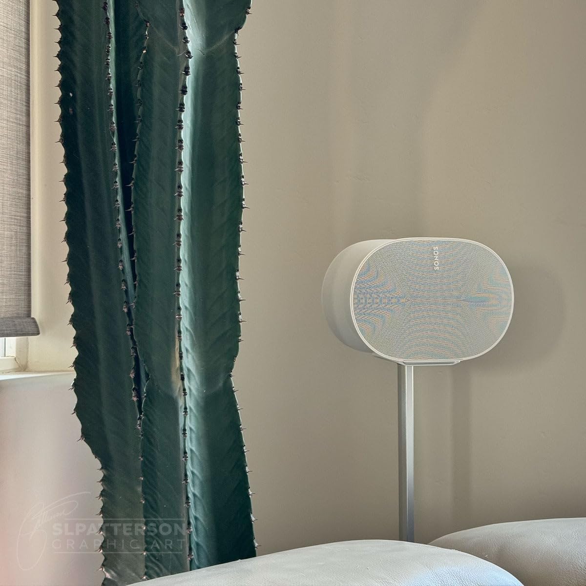 Sonos Era 300 Wireless Smart Speaker with Dolby Atmos - Black customer photo 2