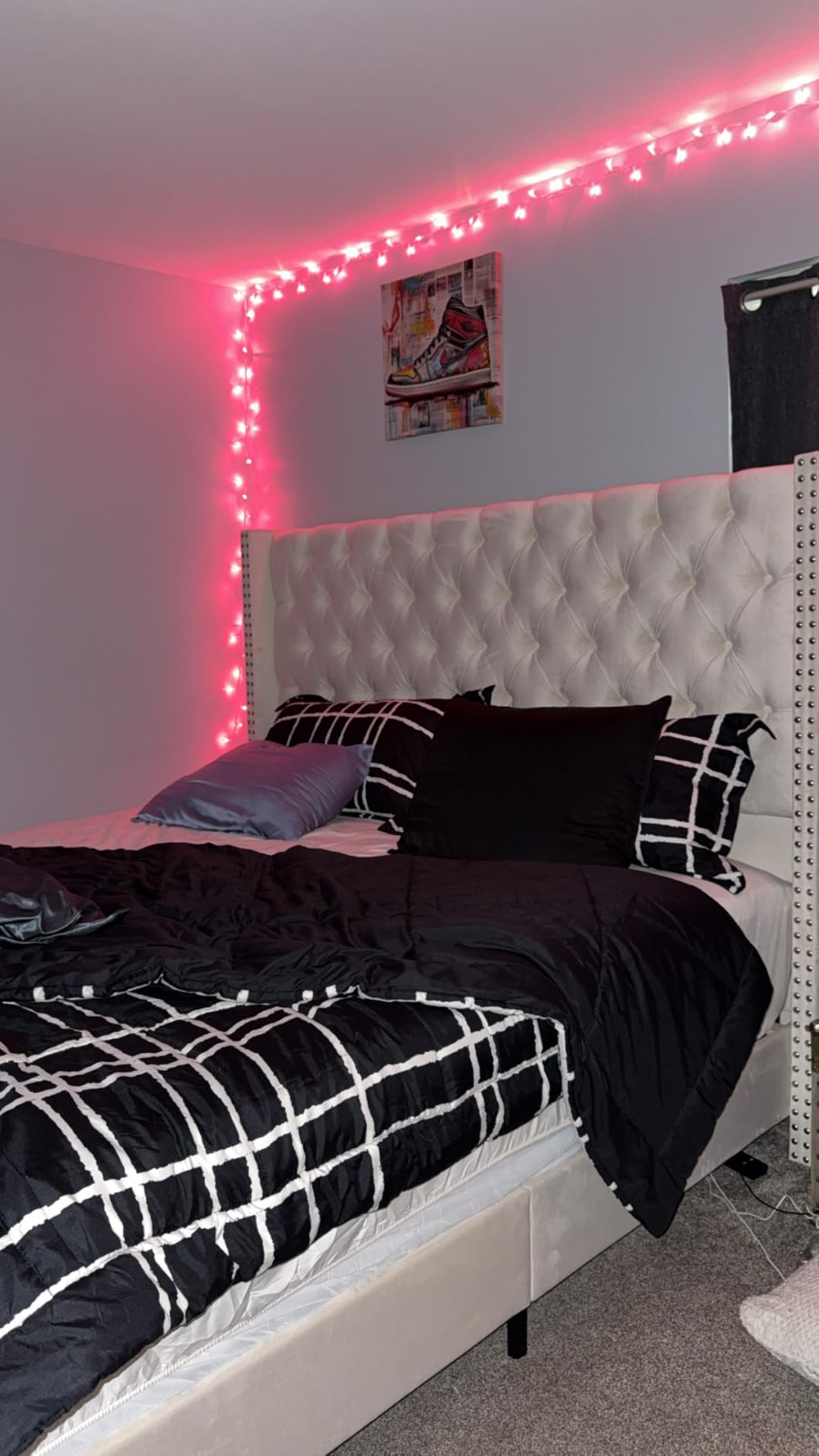 Jocisland King Bed Frame 61.4