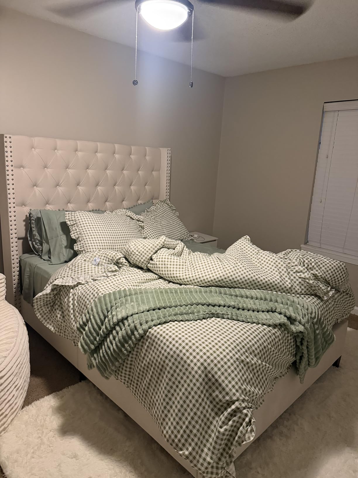 Jocisland King Bed Frame 61.4