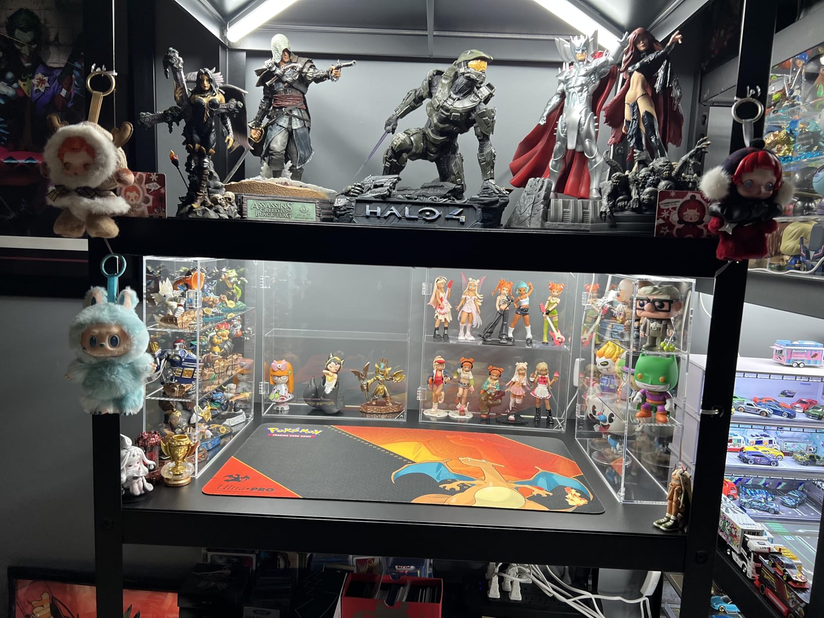 NIUBEE Acrylic Display Case for Figures, Dustproof Clear Wall Mount/Desktop customer photo 2