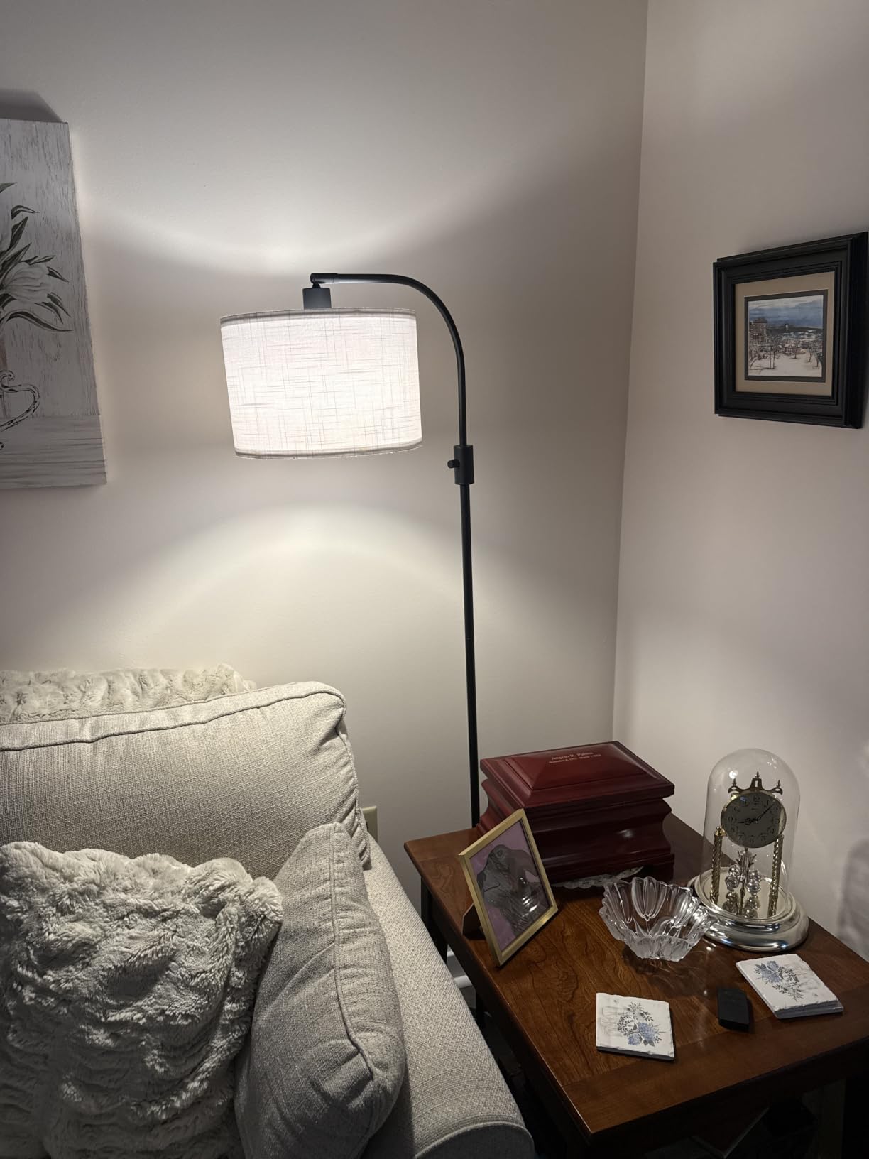 Nintiue Upgraded Modern Arc Dimmable Tall Standing Floor Lamp with Linen Shade, 1200 Lumens LED Bulb Included, for Living & Reading Room, Bedroom, Office & Nursery, Gold customer photo 1