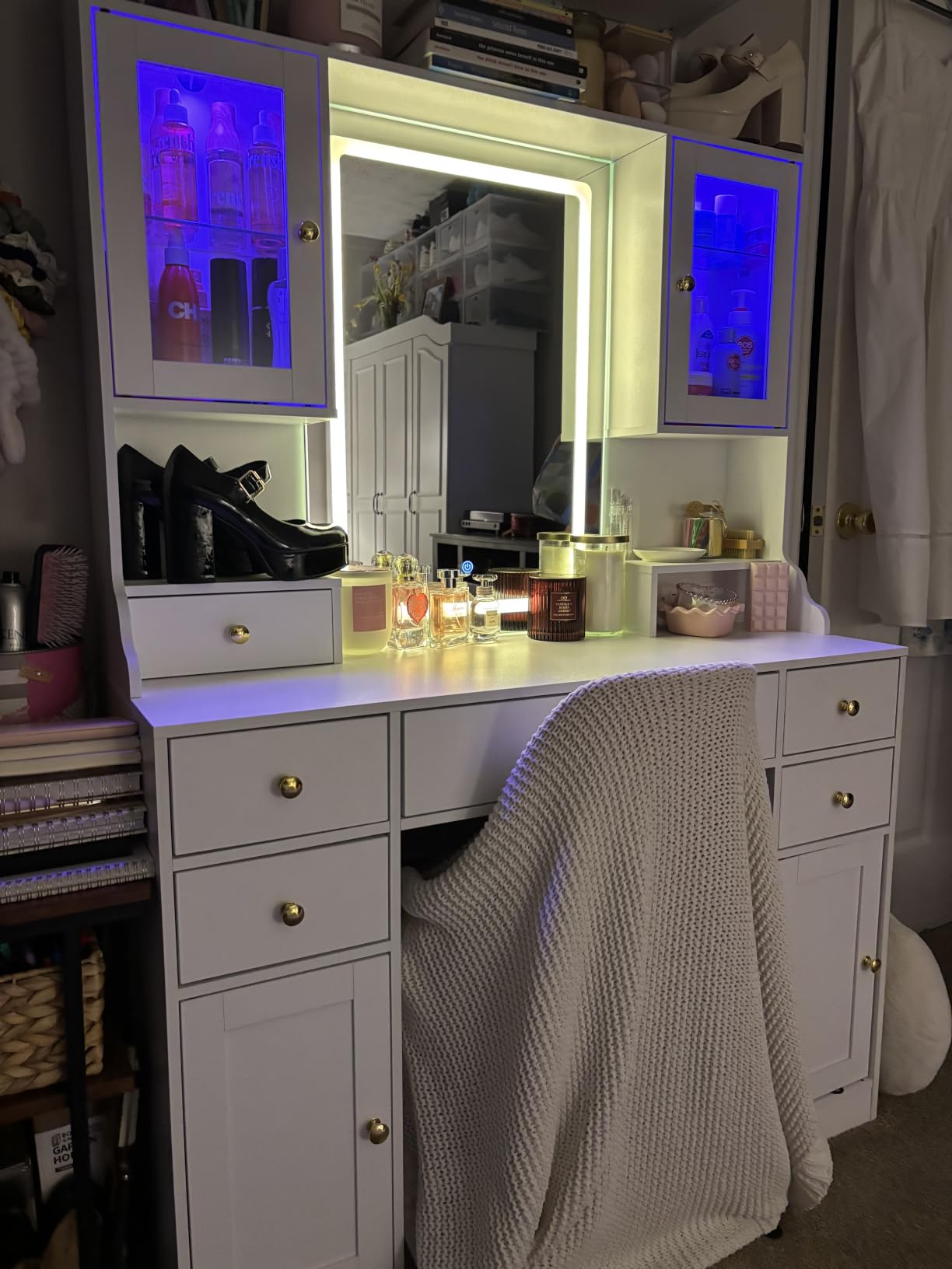 CSZZD White Makeup Vanity Desk with LED Mirror & RGB Cabinets customer photo 2