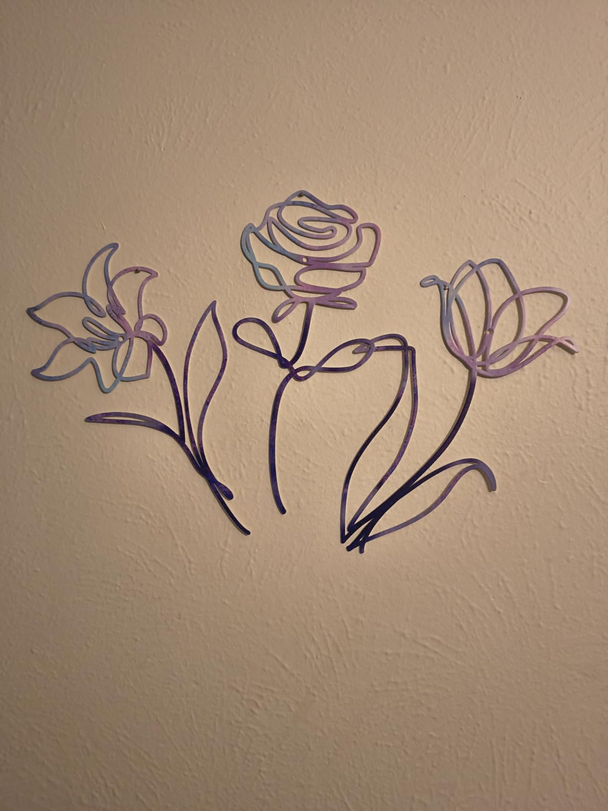 Metal Flowers Wall Art Set of 3, Farmhouse Minimalist Home Decoration customer photo 2
