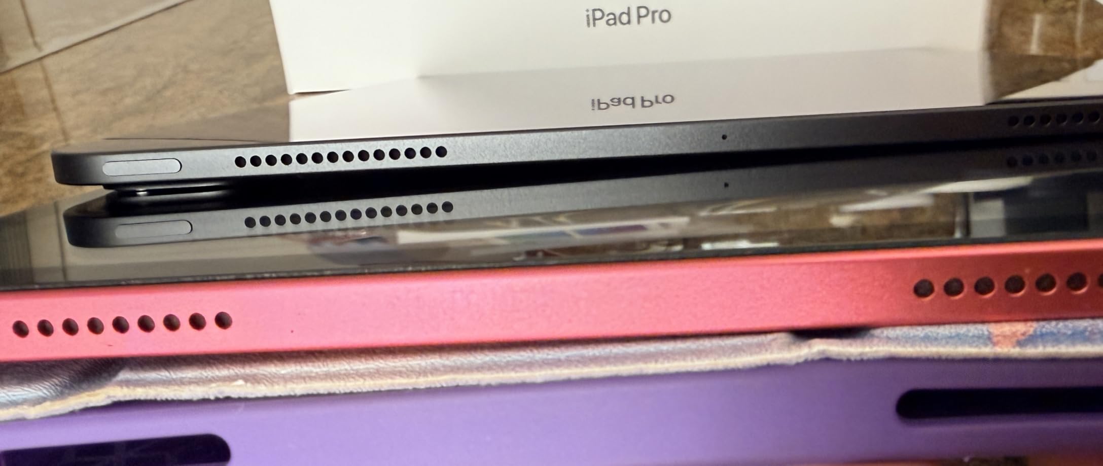 Apple iPad Pro 13-Inch (M4): Built for Apple Intelligence, Ultra Retina XDR Display, 512GB, 12MP Front/Back Camera, LiDAR Scanner, Wi-Fi 6E, Face ID, All-Day Battery Life — Space Black customer photo 2
