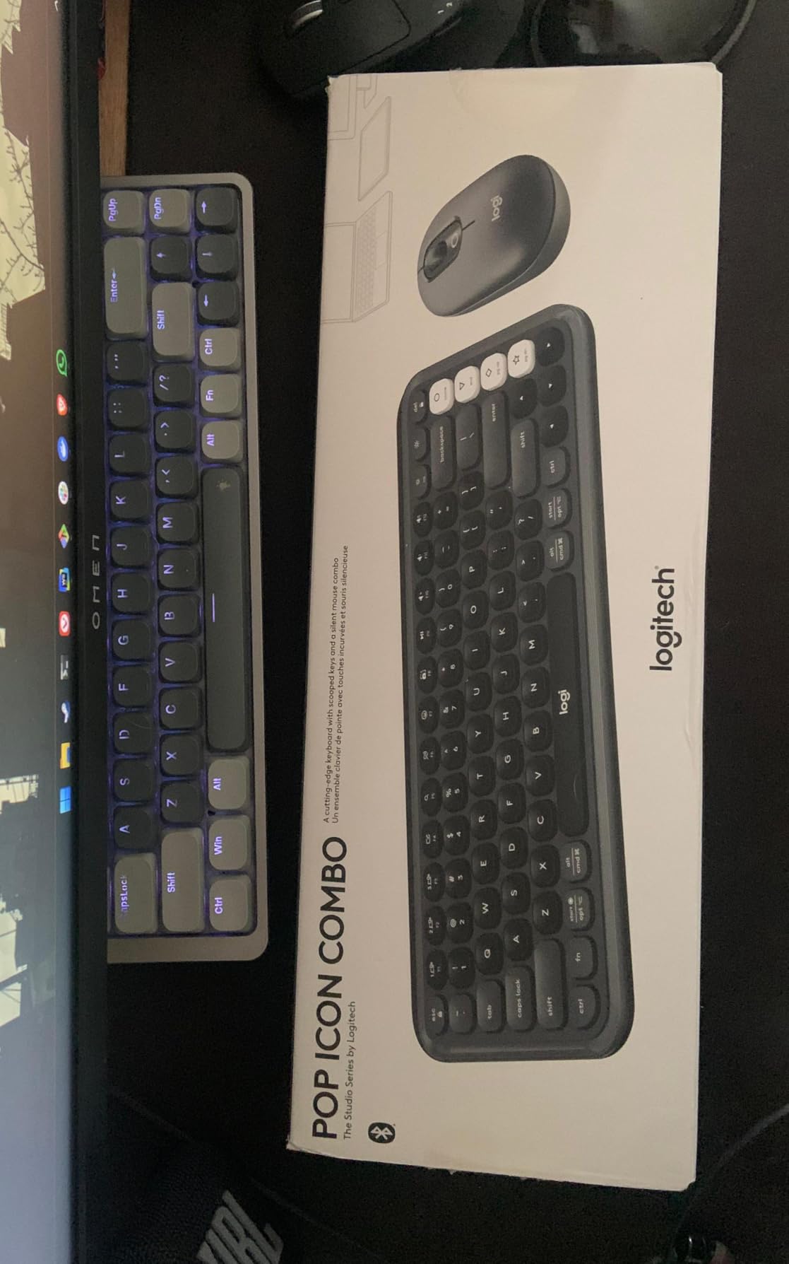 Logitech POP ICON Wireless Bluetooth Keyboard and Mouse Combo - Rose customer photo 1