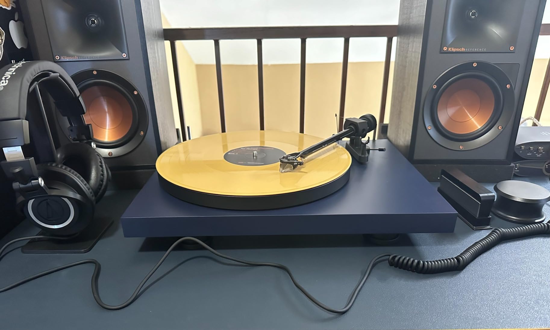 Pro-Ject Debut Evo 2 Turntable (Gloss Black) customer photo 2