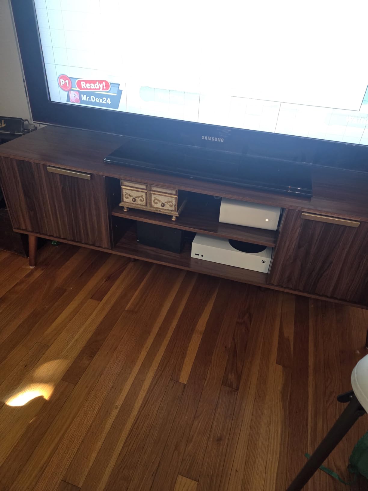 LCRBOL TV Stand with Fluted Doors for TVs up to 65