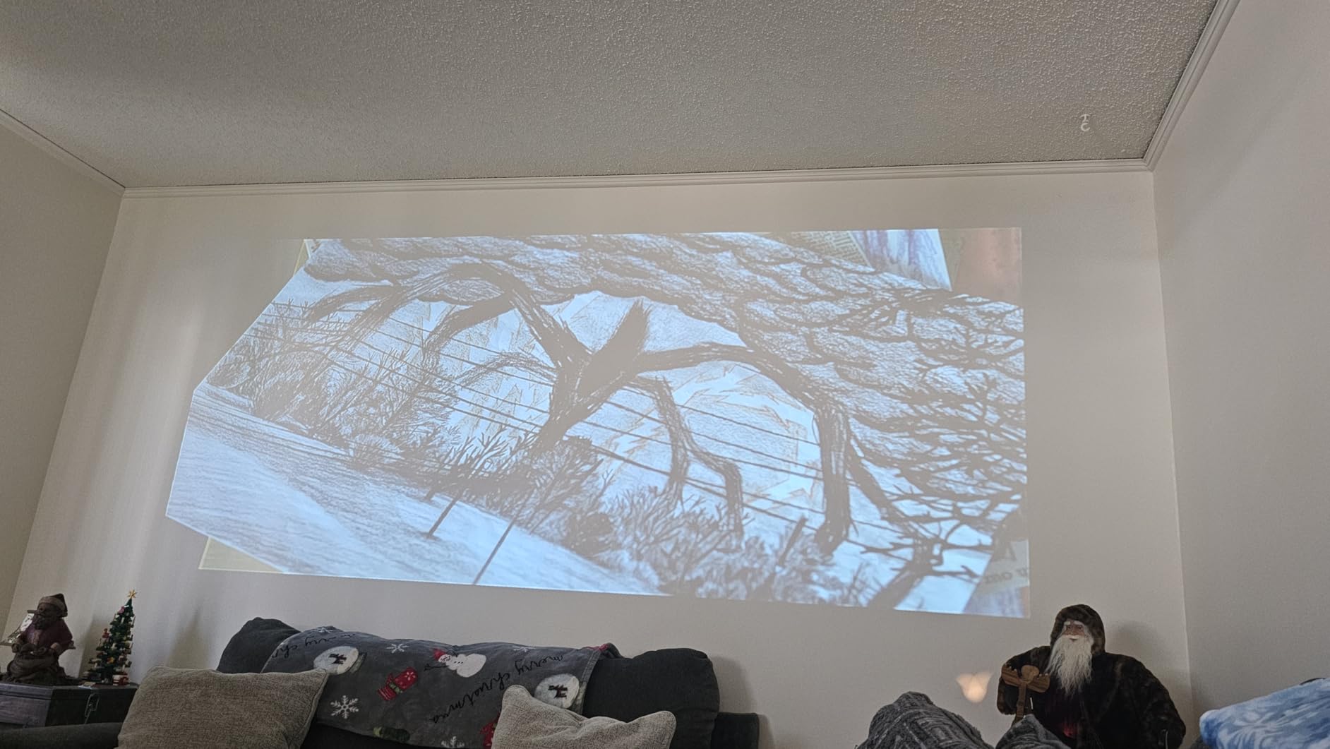 HAPPRUN 2000 ANSI 4K Decoding Projector with WiFi and Bluetooth, Auto Focus customer photo 1