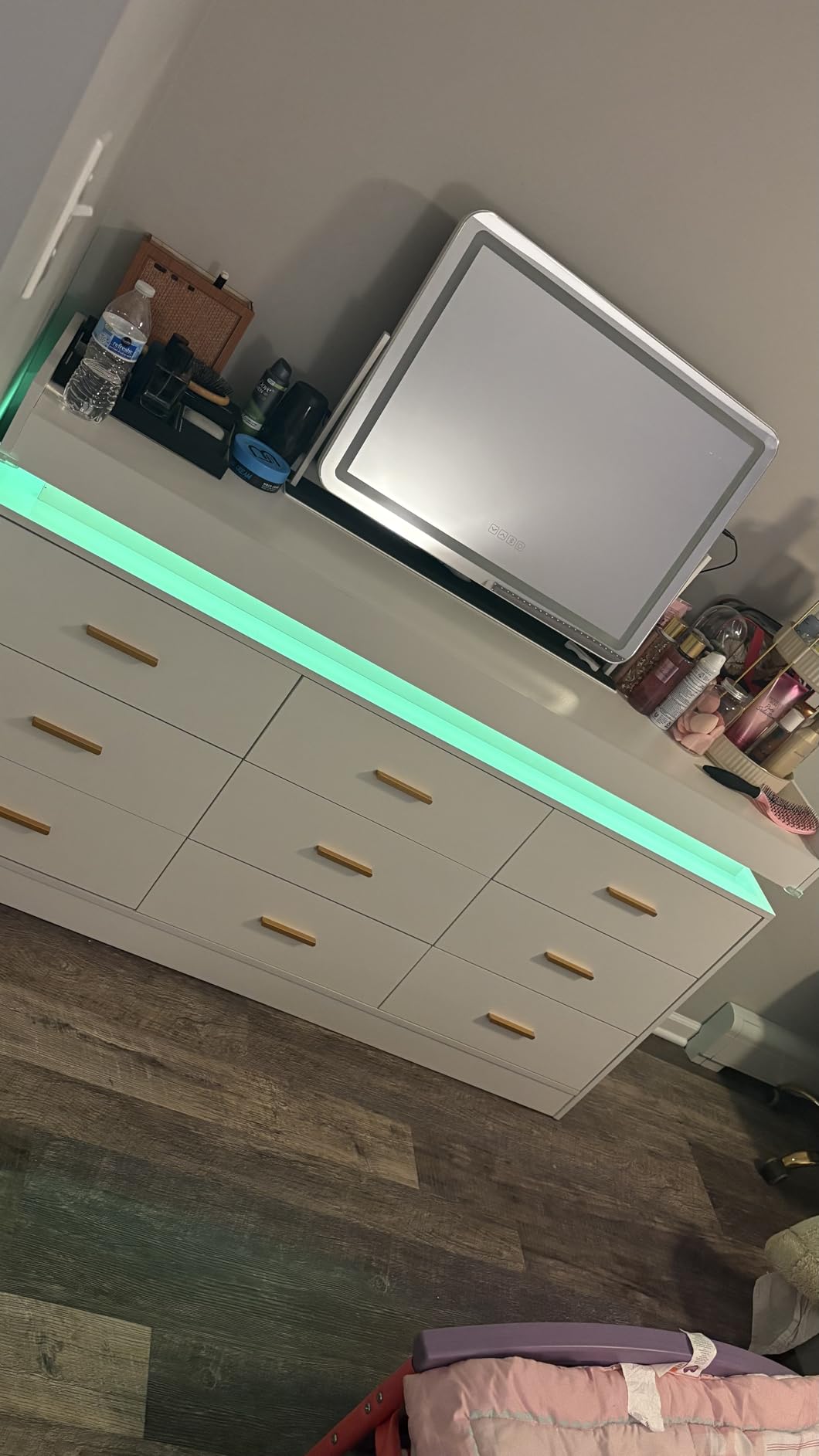 Hasipu Vanity Mirror with Lights and Bluetooth Speaker, 27.6