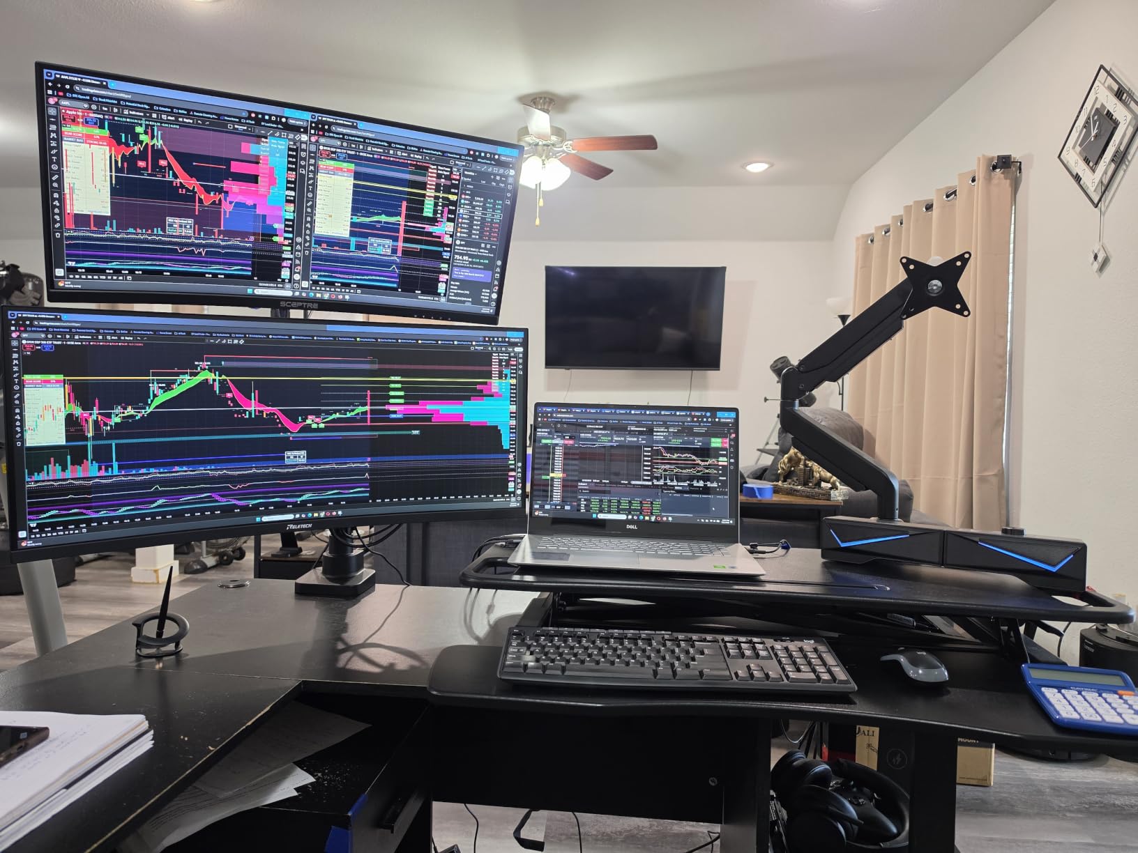 WALI Adjustable Dual Monitor Arm for 13-32 inch Screens, 22 lbs per Arm customer photo 2