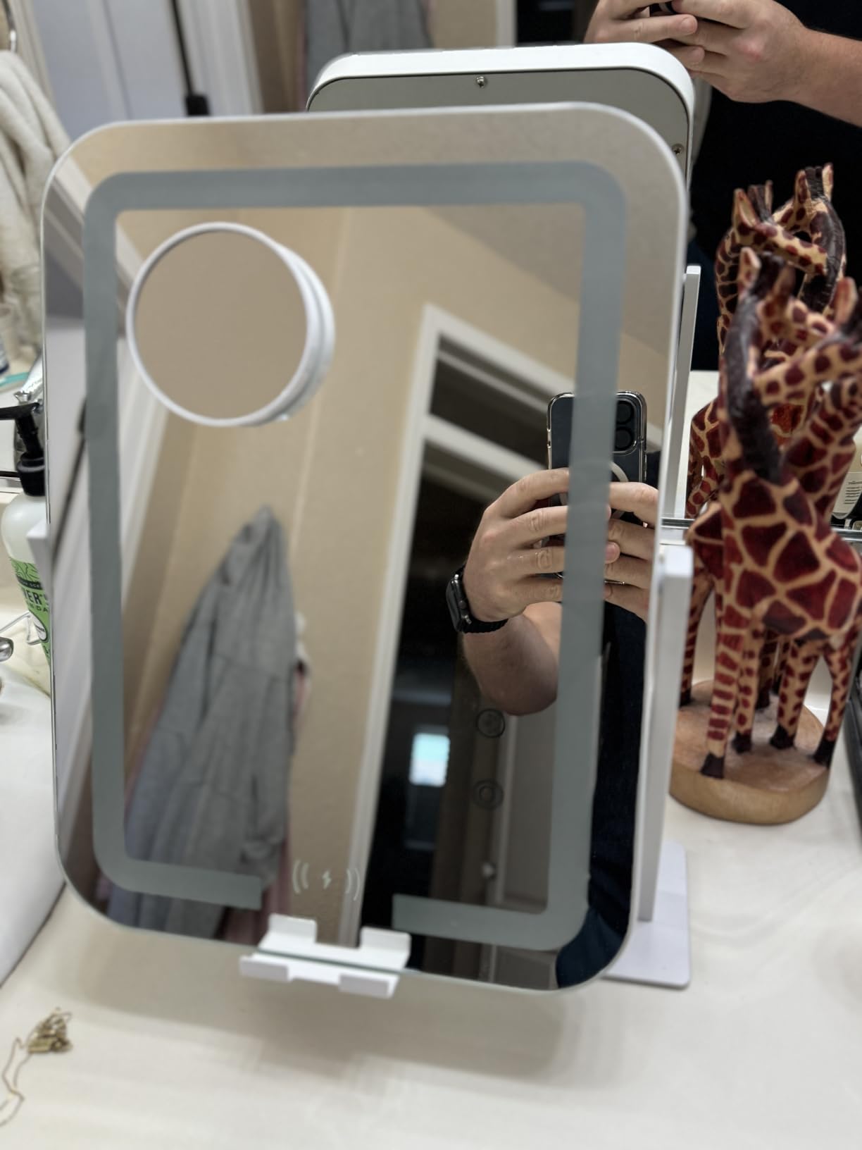 Dripex 5-in-1 Lighted Vanity Mirror with Bluetooth Speaker & Wireless Charging, 15