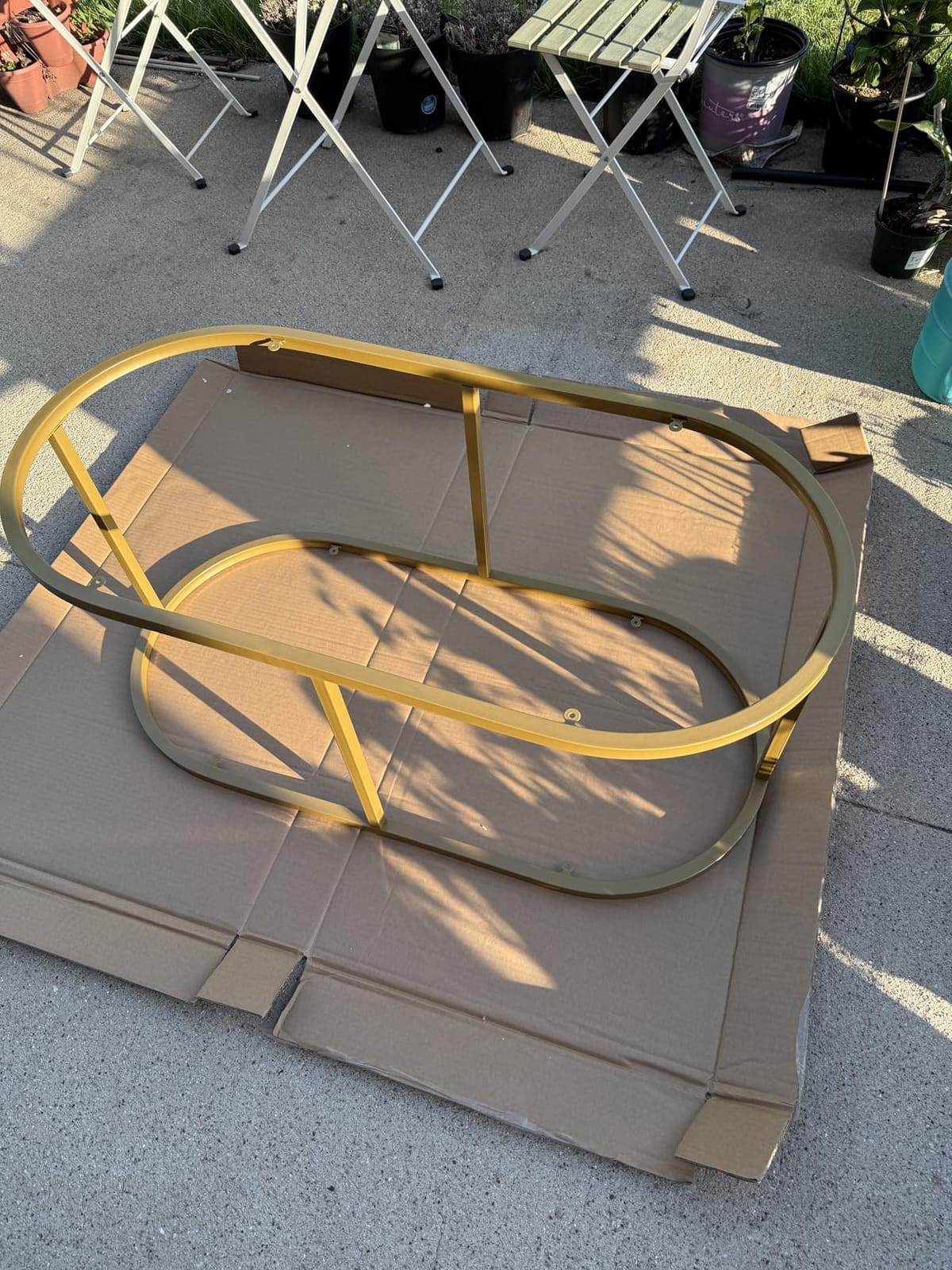 Coffee Table Gold Glass Coffee Table for Living Room, Oval Table Center Table with Ribbed Glass Top and Sturdy Metal Frame,Modern Glass Accent Tables for Bedroom Home Office customer photo 1