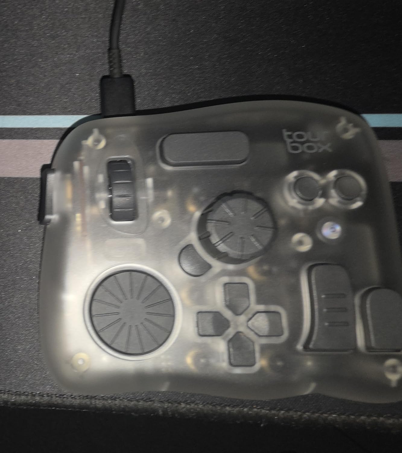 TOUR BOX Elite Plus All-in-Creative Controller, Bluetooth Keyboard for Photo & Video Editing, Color Grading, Illustration, Works with Procreate, Adobe & Davinci, Cable Bag Included (Ice Translucent) customer photo 1