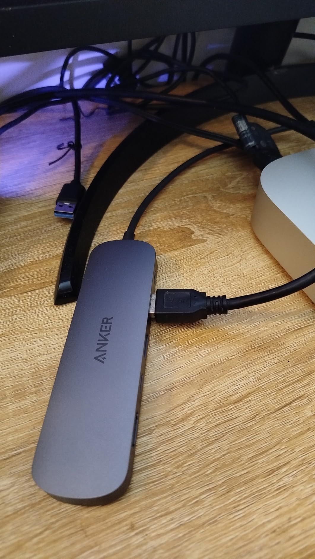 Anker USB C Hub, 7in1 Multi-Port USB Adapter, 4K@60Hz USBC to HDMI Splitter customer photo 2