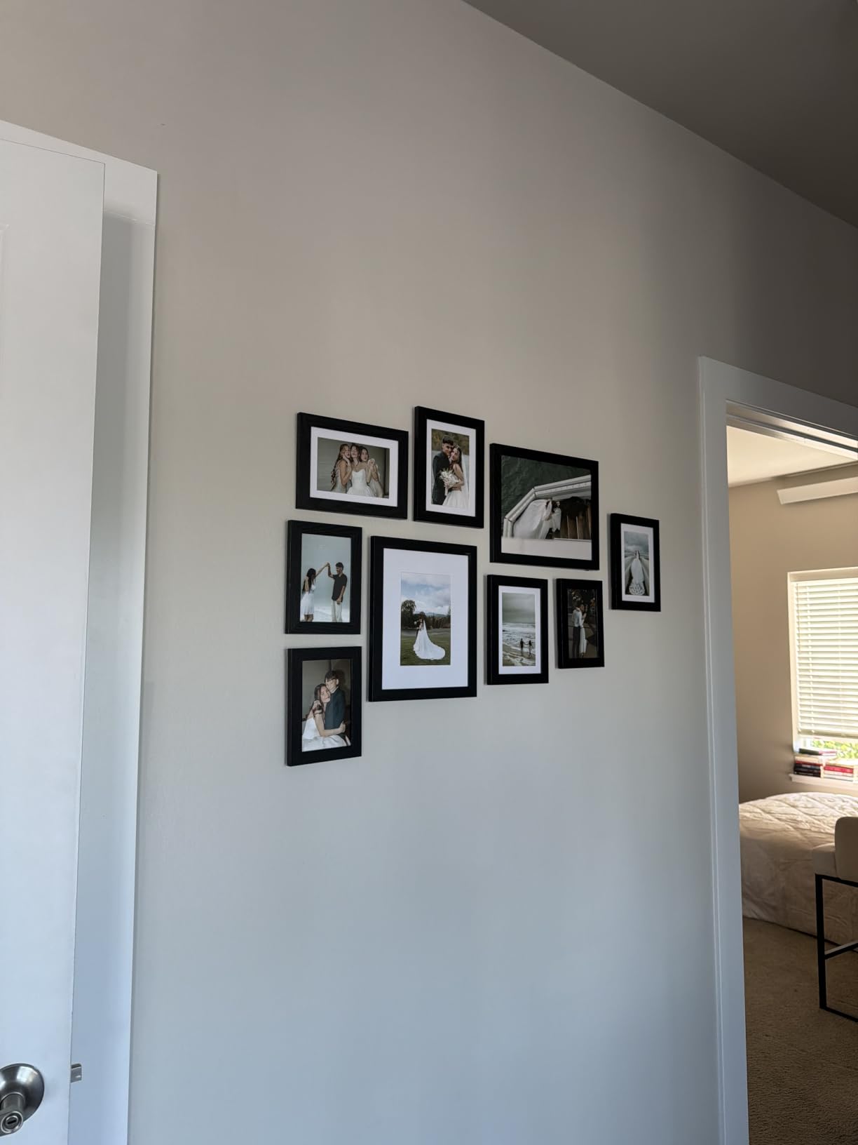Vittanly 15 Pack Picture Frames Collage Wall Decor, Wall/Tabletop Display customer photo 1
