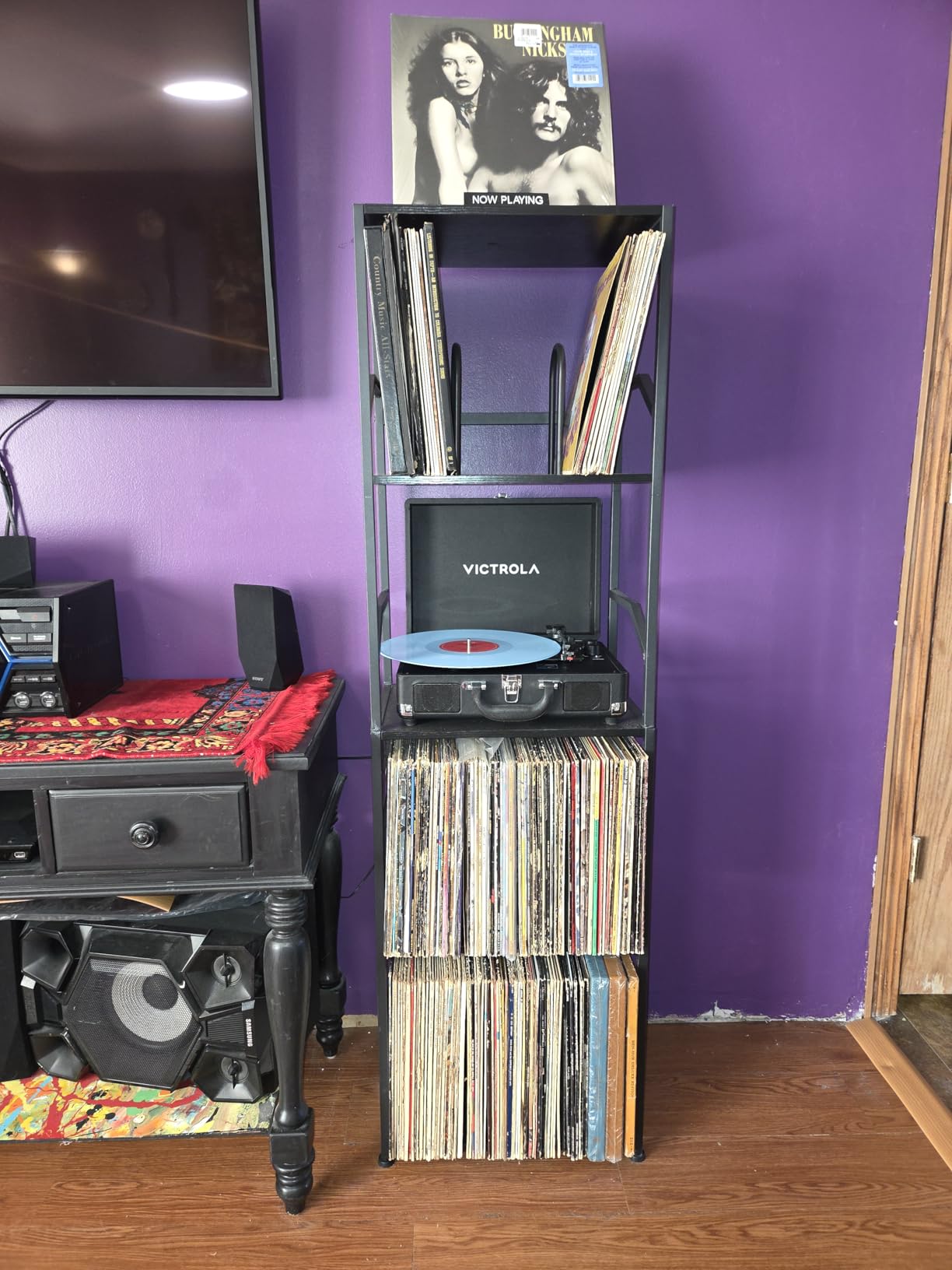 LOAKEKEL Record Player Stand, Turntable Stand with Vinyl Record Storage customer photo 1