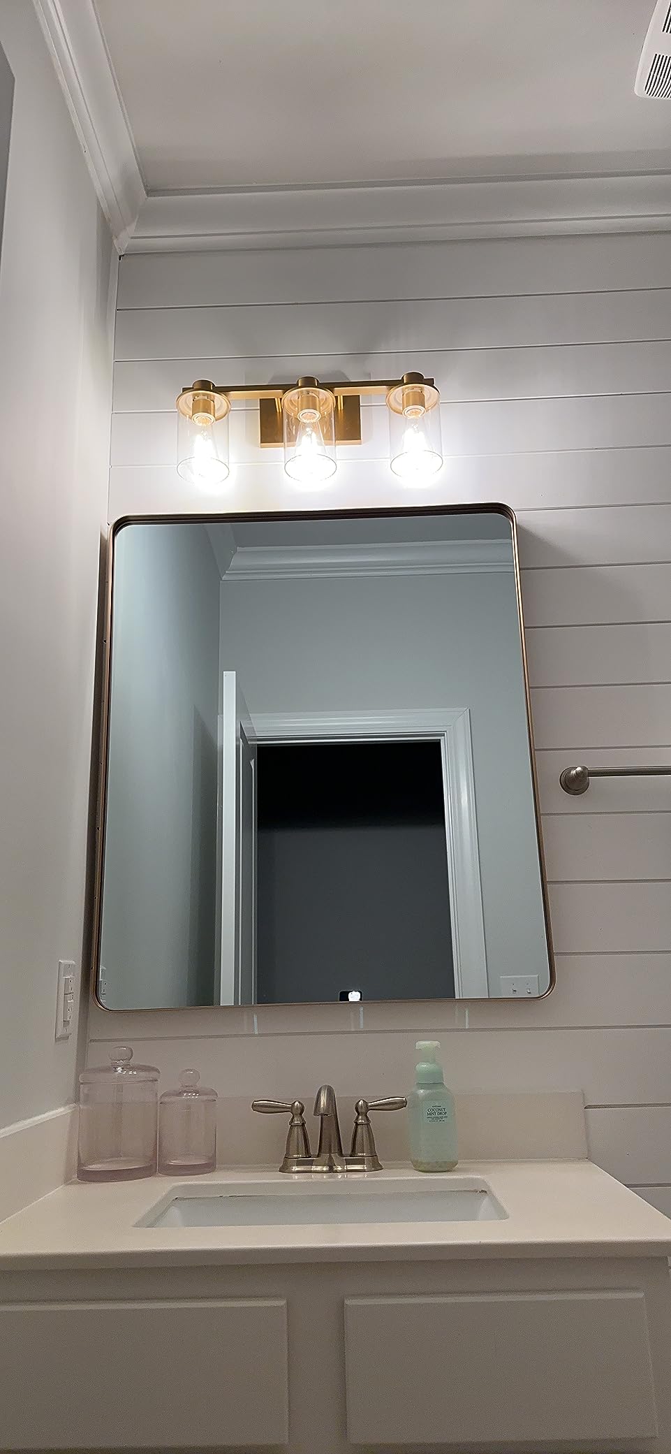 40x24 Black Irregular Wall Mirror, Matte Asymmetrical Mirror customer photo 1