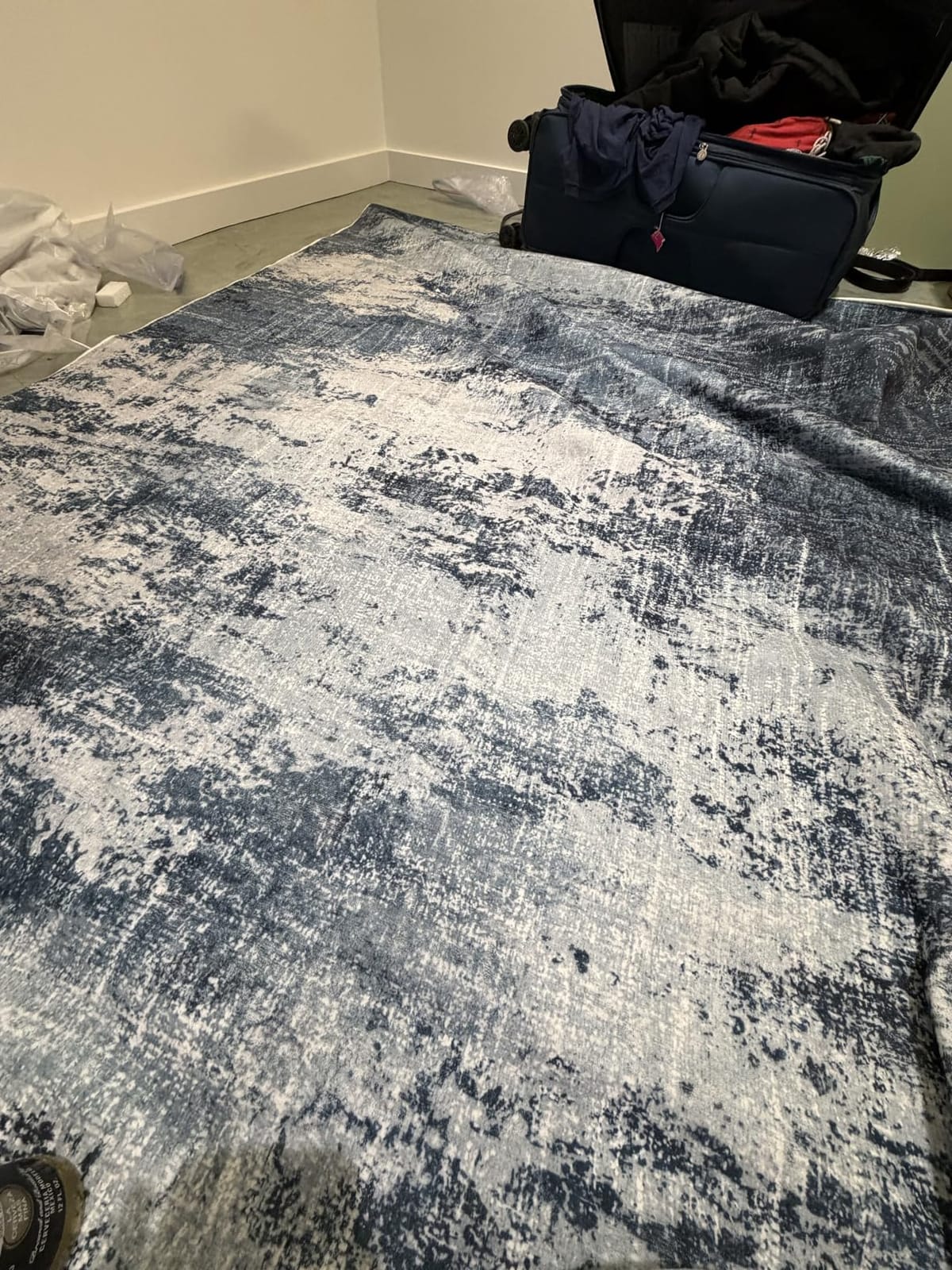 Amada Washable 8'x10' Abstract Area Rug for Living Room Dark Blue customer photo 1