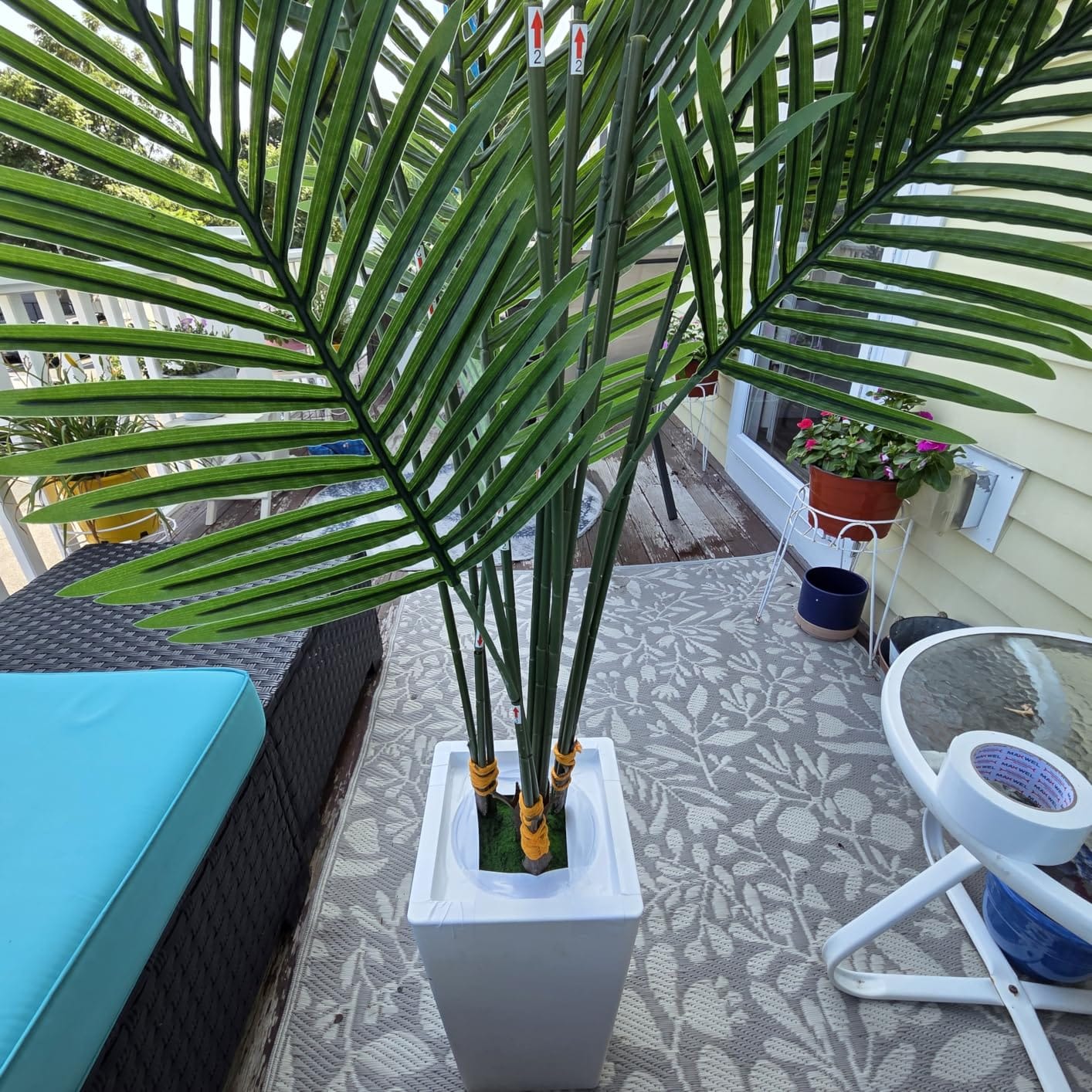 VIVATREES Palm Tree 6FT Artificial, 72in Tall Faux Palm Tree with 15.7 White Planter, Fake Potted Tree for Indoor & Outdoor Home Office Decor customer photo 2