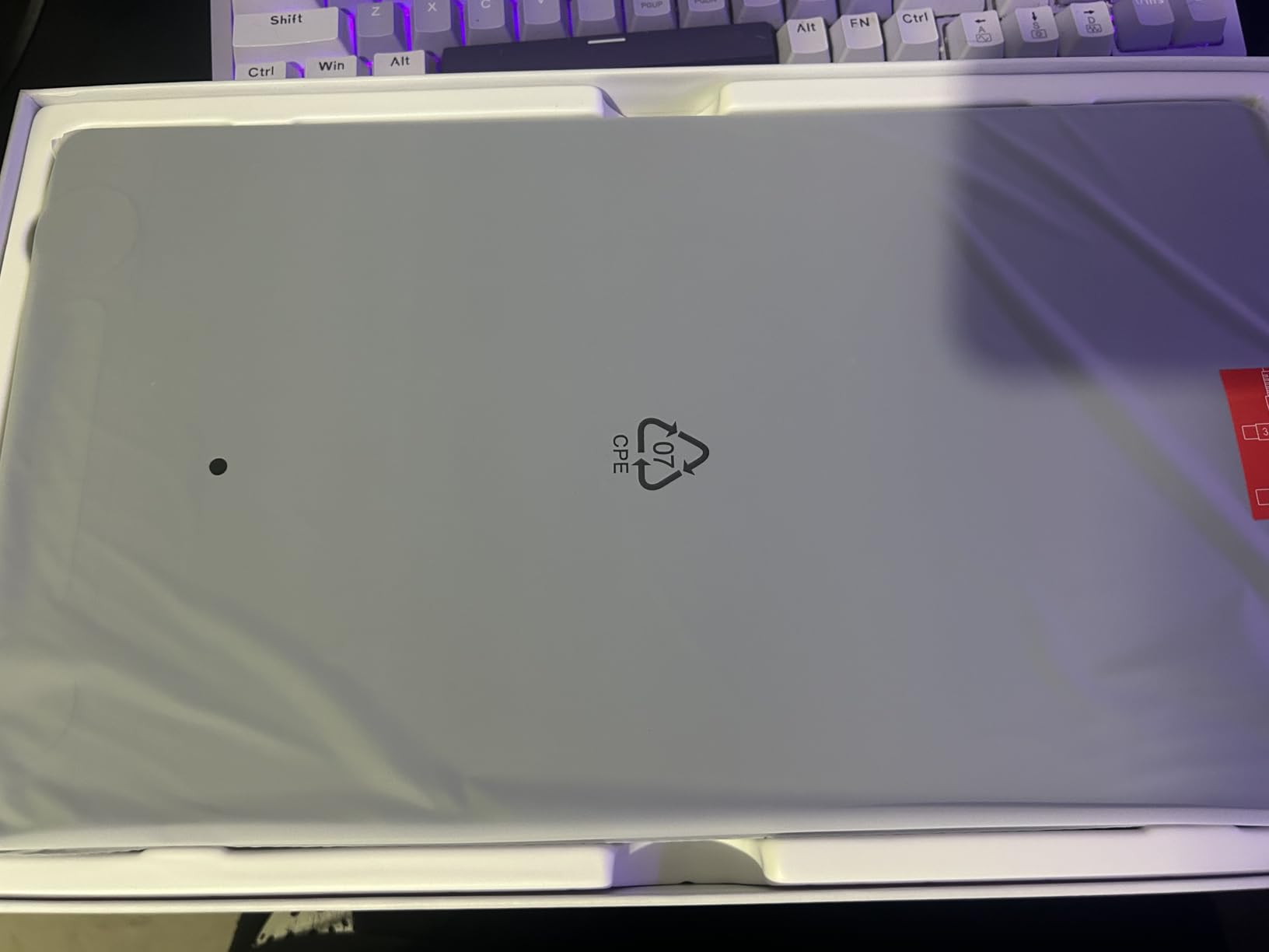HUION Kamvas Pro 16 V2 Drawing Tablet with Screen, 16384 Levels Pen, 15.6
