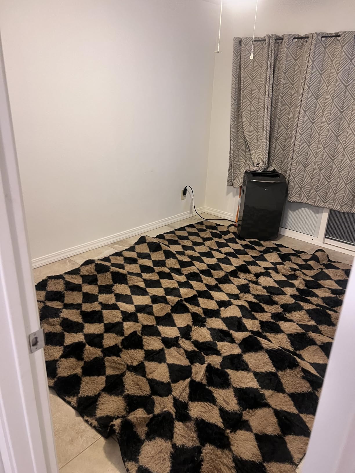Ophanie Small Rug Upgrade Non Slip Throw Bedside Area Rugs, Fluffy Soft Grey Mini Bedroom Carpet, Affordable Door Entryway Indoor Inside Front Entrance Dog 2x3 Mat, Home Decor Aesthetic, Nursery customer photo 2