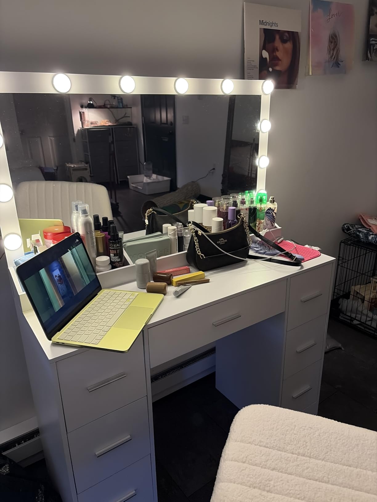 FIONESO Vanity with Large Mirror and 12 LED Lights, Vanity Desk with 7 Drawers & Hairdryer Holder, Makeup Vanity Desk with Charging Station for Women, Girls, 3 Lighting Color Adjustable, White customer photo 1