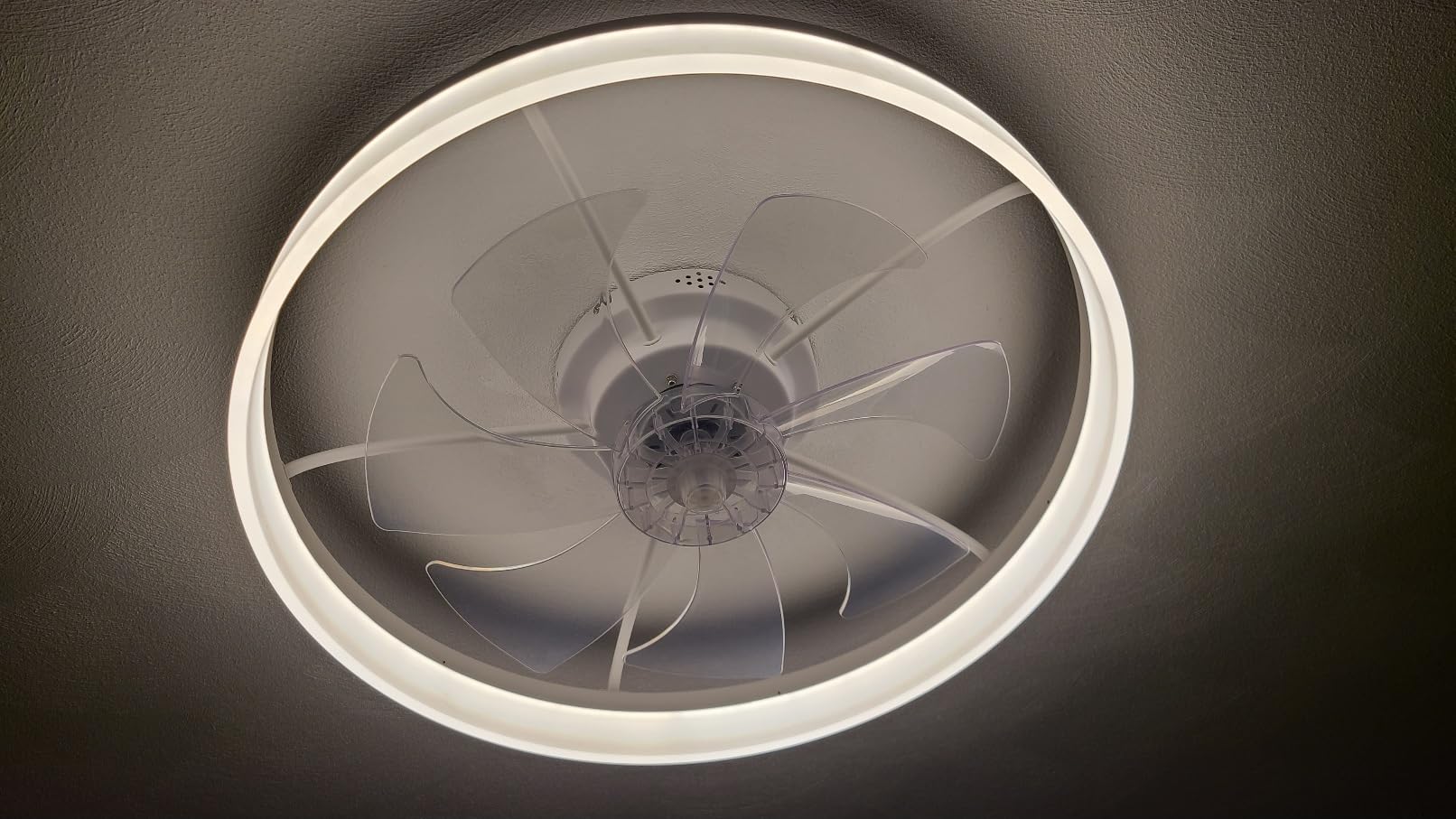 VOLISUN Low Profile Ceiling Fans with Lights and Remote, 27.6in Fandelier Ceiling Fan Flush Mount, 3000K-6500K Smart Bladeless LED Fan Light, Black Modern Ceiling Fans with Lights for Bedroom customer photo 2