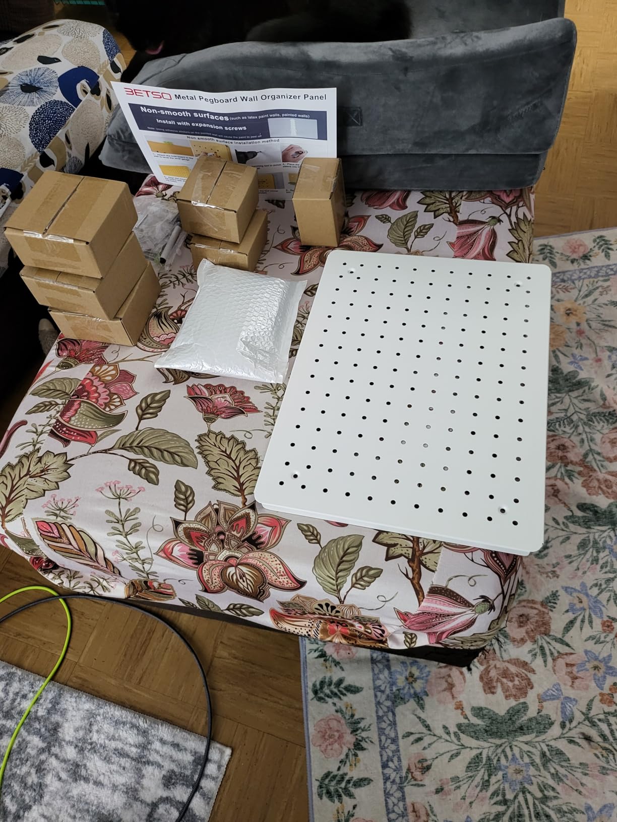 Pegboard Organizer Kit, 4 Pack 12 x 16 in Metal Panels with 6 Bins, White customer photo 1
