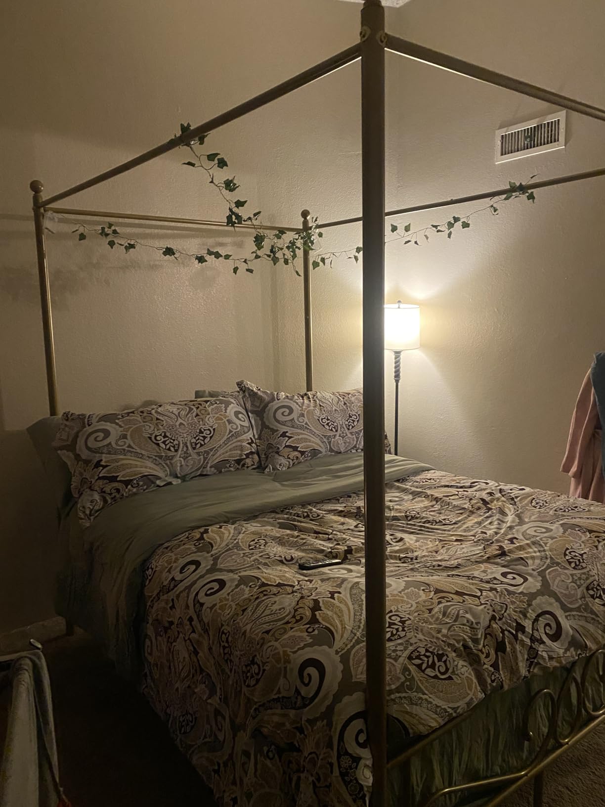 Queen Canopy Bed Frame with 4 Posters, Queen Size Bed for Girls Adults customer photo 1