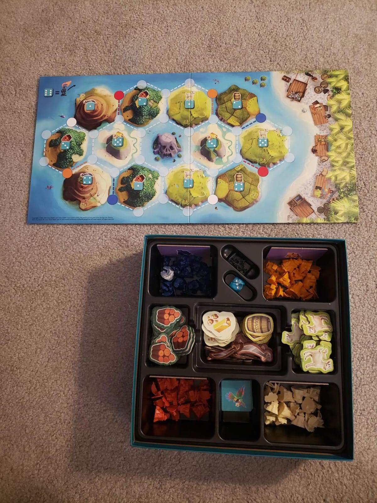CATAN Junior Board Game - Swashbuckling Adventure for Young Pirates! Strategy Game, Fun Family Game for Kids and Adults, Ages 6+, 2-4 Players, 30 Minute Playtime, Made by CATAN Studio customer photo 1