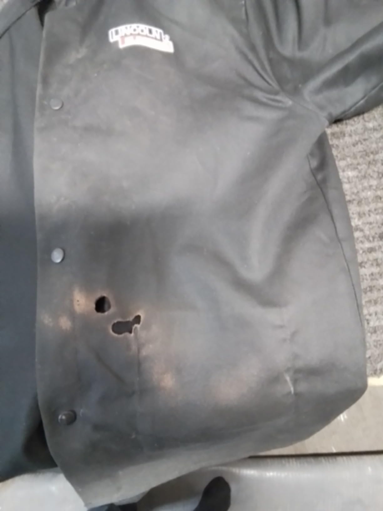Lincoln Electric Black Flame-Resistant Cloth Welding Jacket customer photo 2