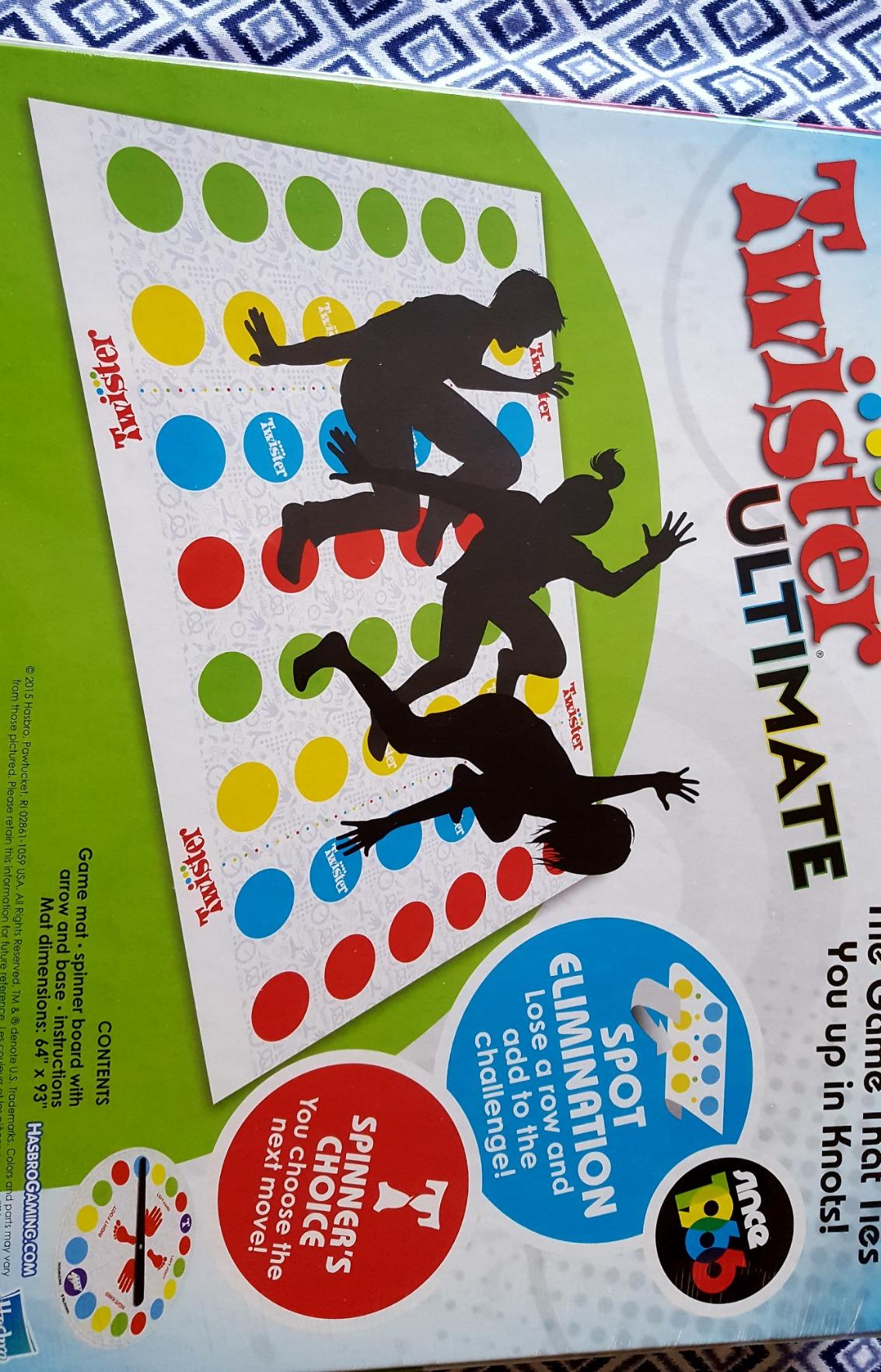 Hasbro Gaming Twister Ultimate: Bigger Mat, More Colored Spots, Family, Kids Party Game Age 6+; Compatible with Alexa (Amazon Exclusive) customer photo 1
