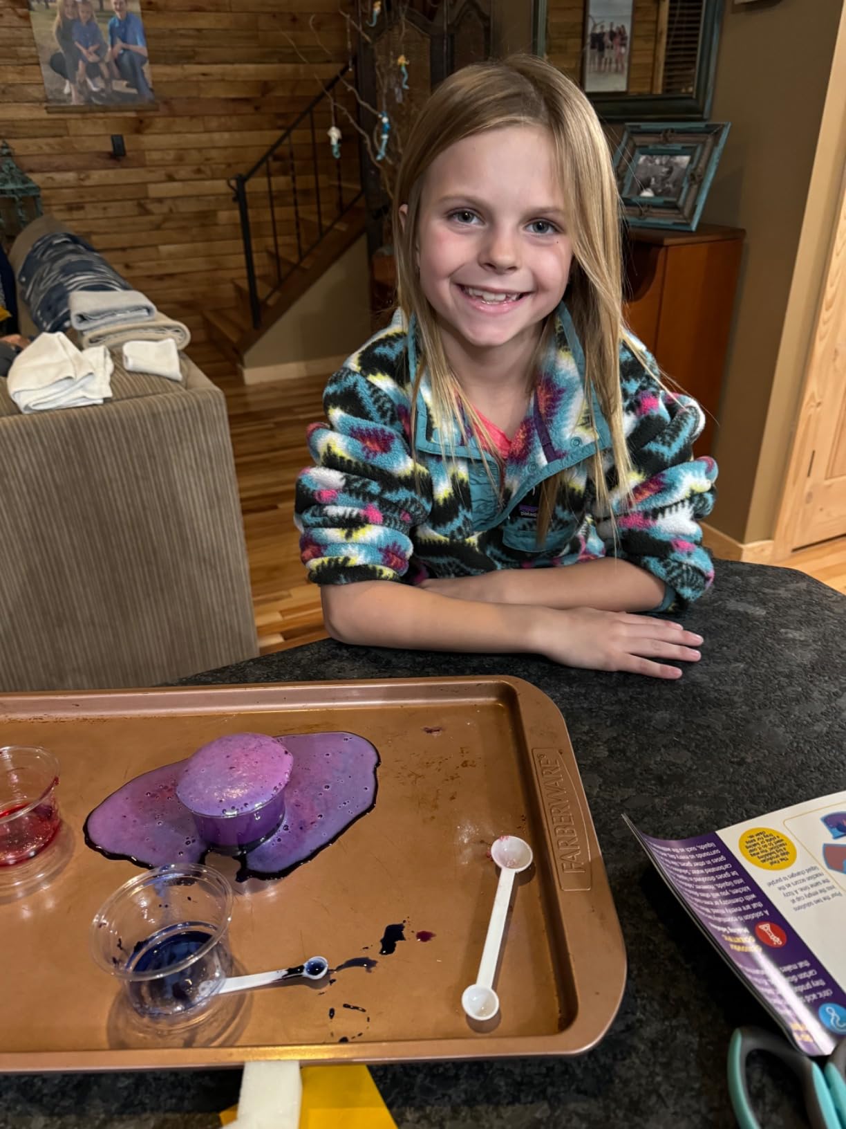 National Geographic Magic Chemistry Set with 10 Tricks for Kids Ages 8-12 customer photo 1