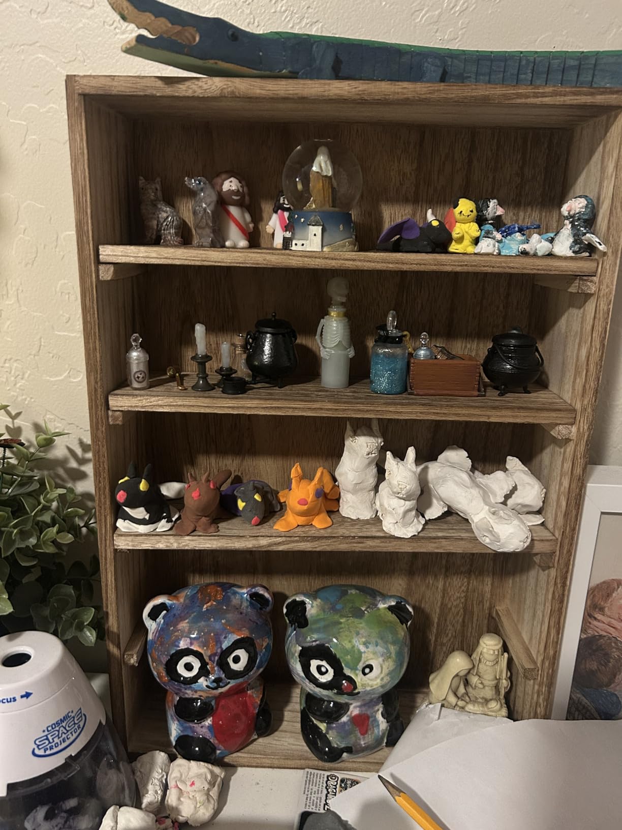 Ikee Design Wall-Mount Wooden Display Shelf with 5 Adjustable Shelves ( customer photo 2
