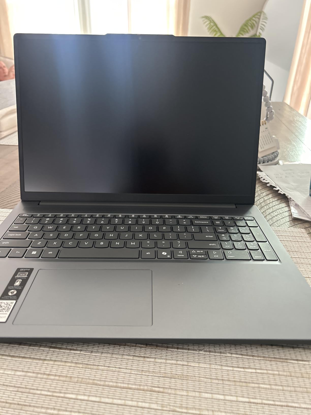 Lenovo ThinkPad P16s Gen 3 w/Ultra 7, 16” OLED, NVIDIA RTX 500, 32GB RAM customer photo 1