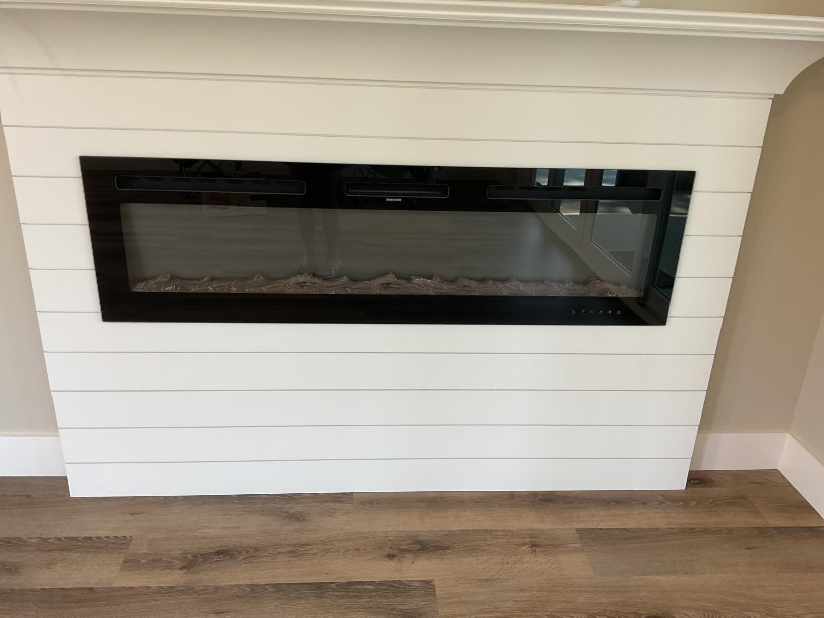 EUHOMY 50 Inch Electric Fireplace Recessed and Wall Mounted customer photo 1