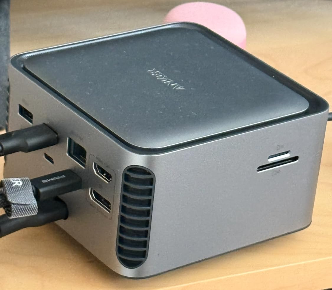 Anker Prime TB5 Docking Station, 14-in-1 Thunderbolt 5 Dock for Laptops customer photo 2