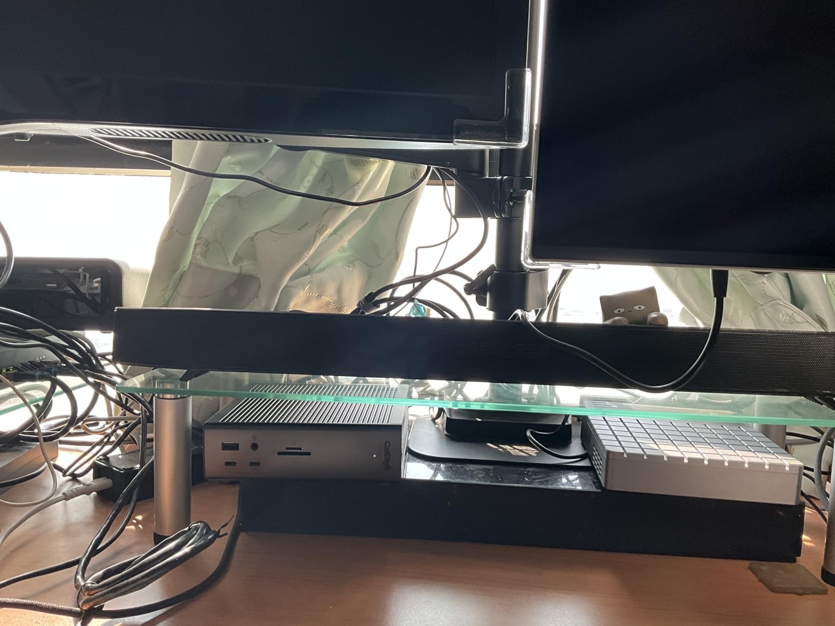 CalDigit TS5 Plus Thunderbolt 5 Docking Station: 20-Port PCIe-10GbE Mac|PC customer photo 2
