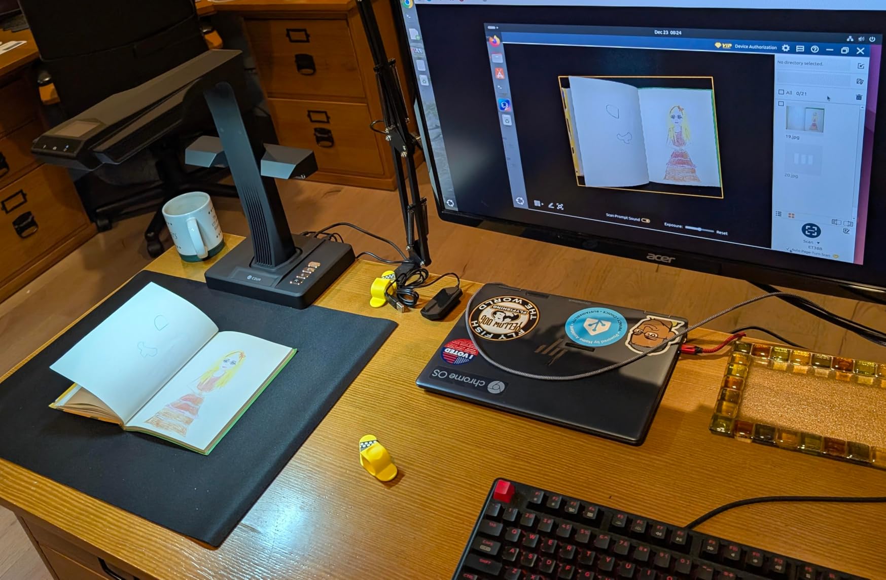 CZUR ET MAX Professional Book & Document Scanner, 38MP Document Camera customer photo 1
