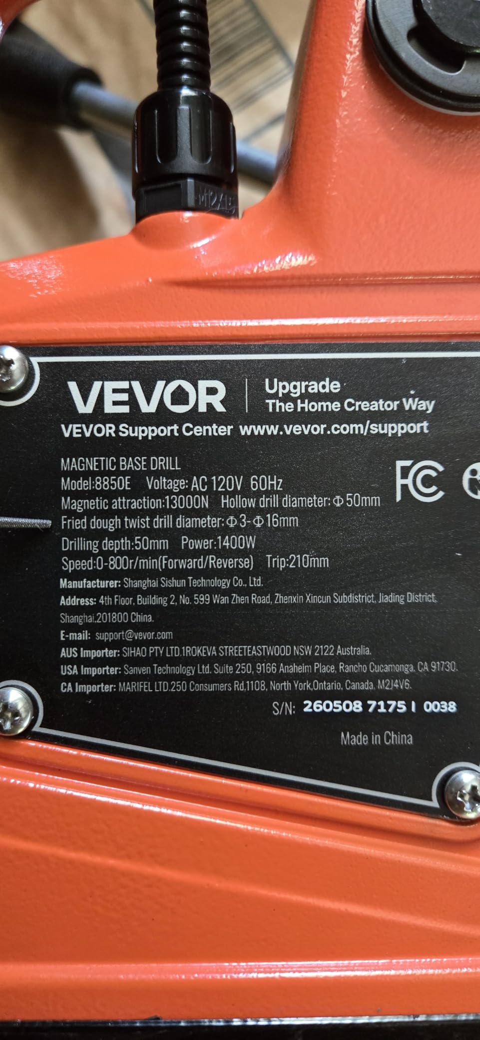 VEVOR Magnetic Drill Press, 1400 W, 2 in Boring Diameter, 2810 lbf Power Portable Mag Drill Press, 0–800 RPM Adjustable Speed, with Weldon Shank, for Metal Surface, Industrial and Home Improvement customer photo 1