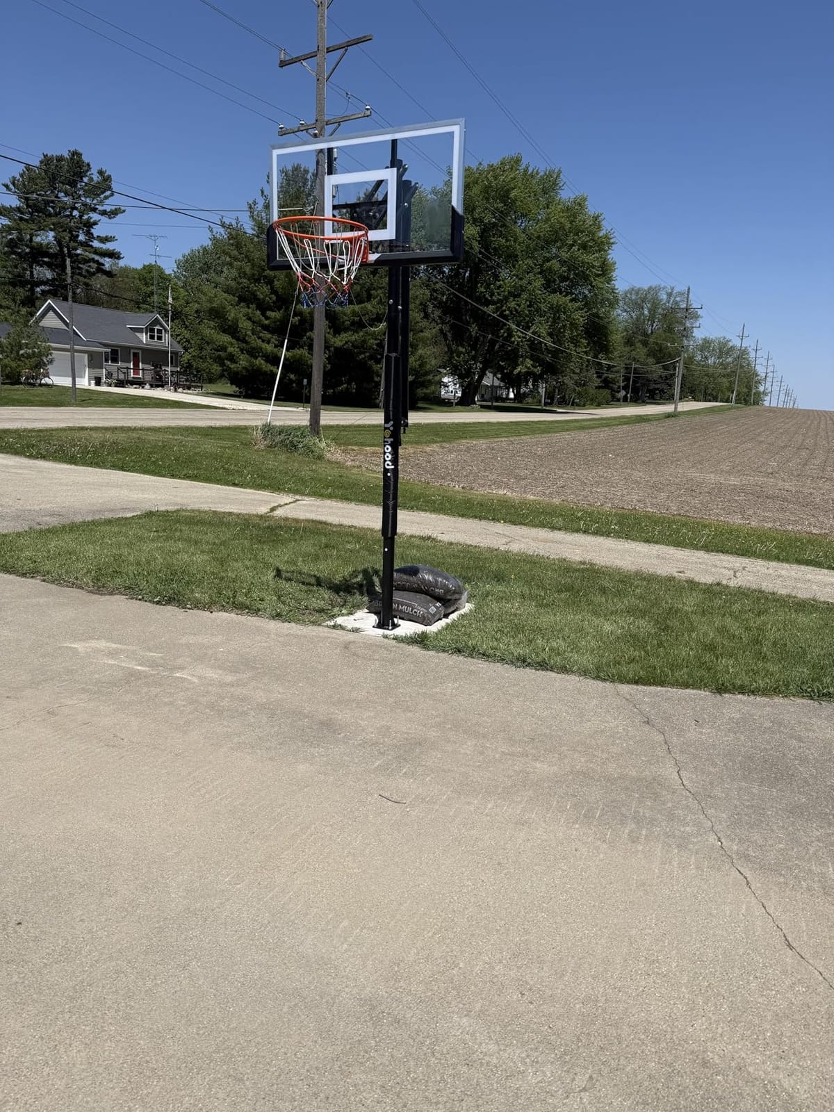 Yohood In Ground Basketball Hoop Outdoor 10FT Adjustable Height with Crank customer photo 1